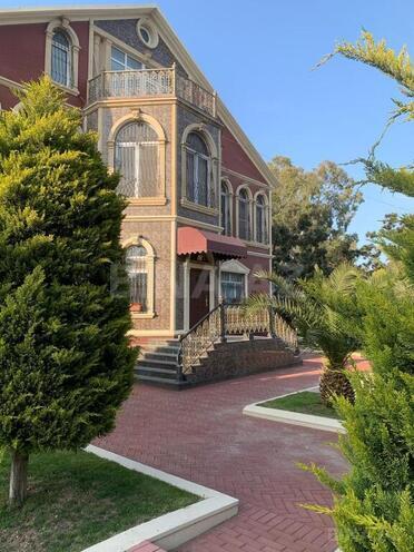 11 otaqlı həyət evi/bağ evi - Şüvəlan q. - 500 m² (14)