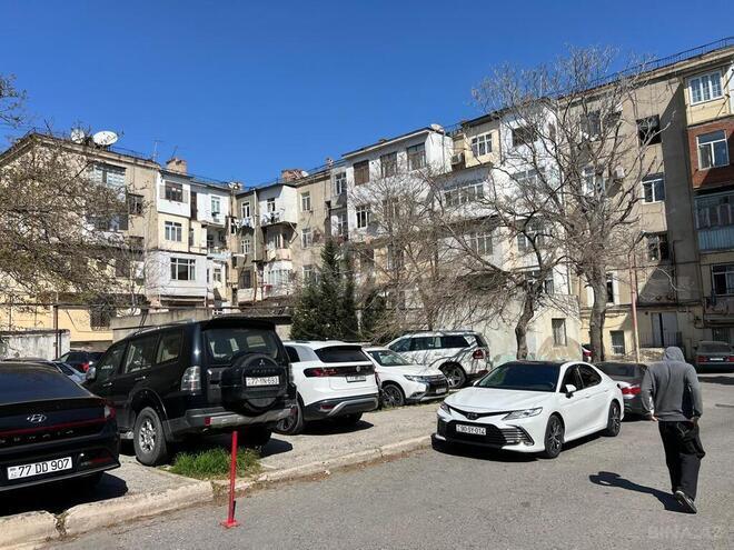3-комн. вторичка - м. Элмляр Академиясы - 90 м² (25)