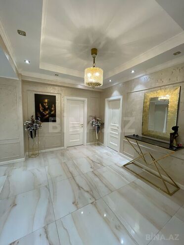 4 otaqlı yeni tikili - Nizami m. - 200 m² (22)