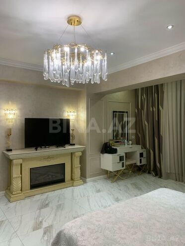 4 otaqlı yeni tikili - Nizami m. - 200 m² (19)