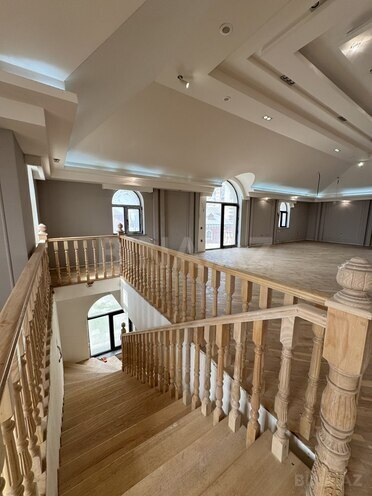 6 otaqlı həyət evi/bağ evi - Neftçilər m. - 330 m² (2)