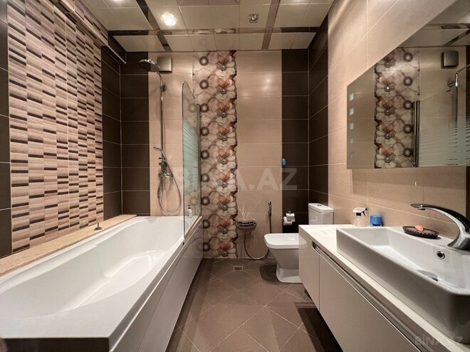 3-комн. новостройка - м. 28 мая - 150 м² (6)