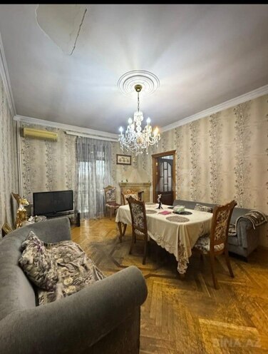 3 otaqlı köhnə tikili - Elmlər Akademiyası m. - 90 m² (20)