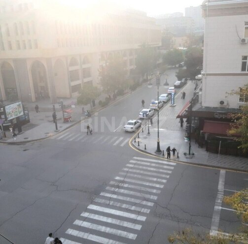 3 otaqlı köhnə tikili - Elmlər Akademiyası m. - 90 m² (15)