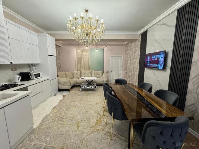 2-комн. новостройка - м. 28 мая - 70 м² (4)