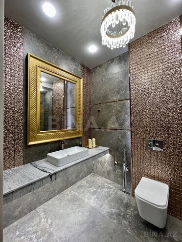 3-комн. новостройка - м. 8 ноября - 145 м² (14)