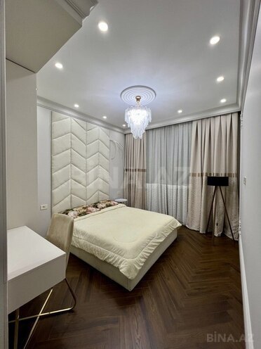 3-комн. новостройка - м. 8 ноября - 145 м² (10)