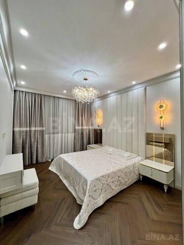 3-комн. новостройка - м. 8 ноября - 145 м² (8)