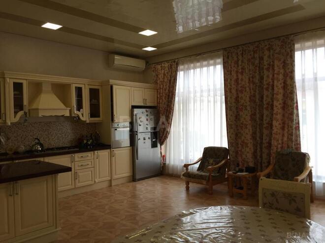 8-комн. дом/дача - пос. Новханы - 650 м² (13)
