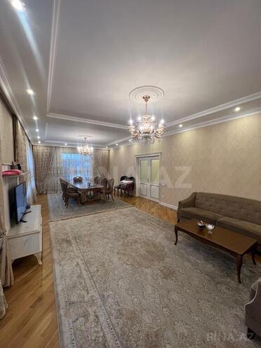 6 otaqlı həyət evi/bağ evi - İnşaatçılar m. - 252 m² (15)