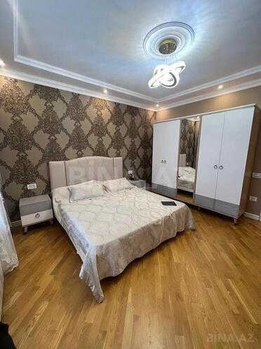 6 otaqlı həyət evi/bağ evi - İnşaatçılar m. - 252 m² (6)
