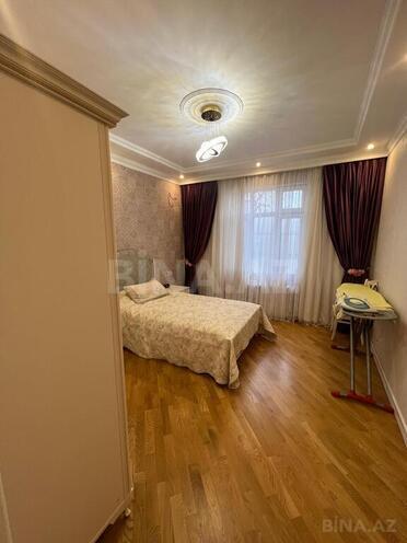 6 otaqlı həyət evi/bağ evi - İnşaatçılar m. - 252 m² (14)