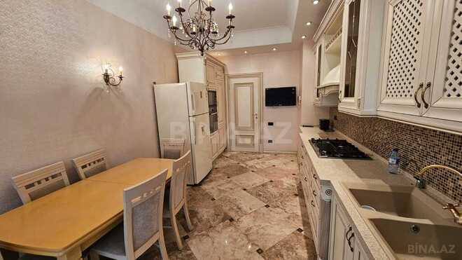 4-комн. новостройка - м. 28 мая - 240 м² (8)