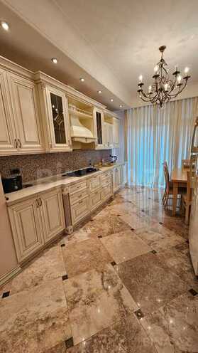 4-комн. новостройка - м. 28 мая - 240 м² (9)