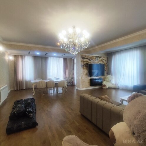 3 otaqlı yeni tikili - Bayıl q. - 180 m² (1)
