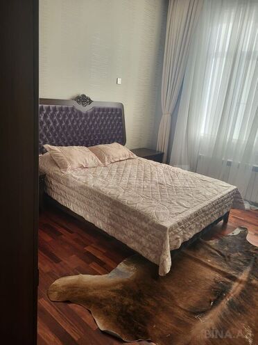 6 otaqlı həyət evi/bağ evi - Novxanı q. - 520 m² (7)