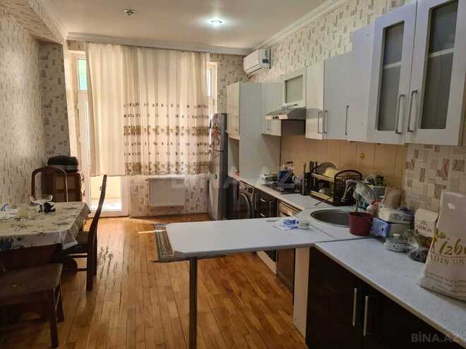 3-комн. новостройка - м. 8 ноября - 153 м² (9)