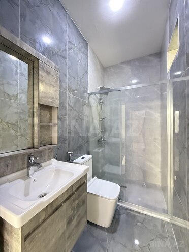 4 otaqlı həyət evi/bağ evi - Şüvəlan q. - 140 m² (22)