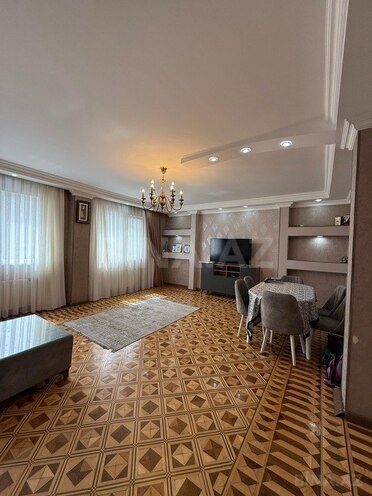 4-комн. вторичка - м. Иншаатчылар - 120 м² (2)