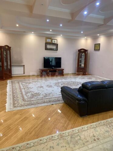 6 otaqlı həyət evi/bağ evi - Həzi Aslanov q. - 250 m² (11)