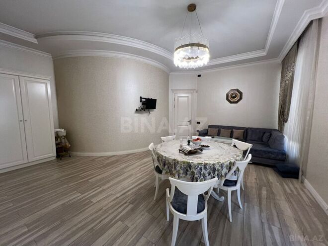 5 otaqlı həyət evi/bağ evi - Avtovağzal m. - 450 m² (7)