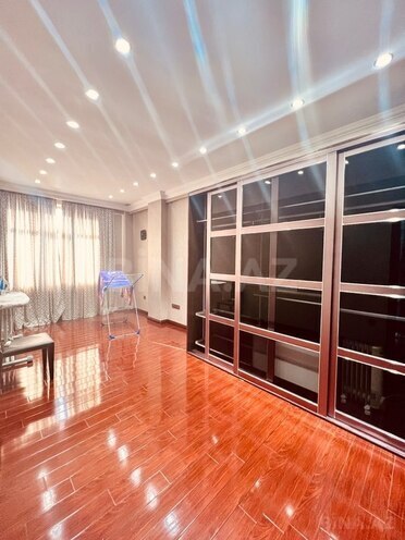 Satılır 4 otaqlı yeni tikili 180 m², 28 May m., photo 6 from 15