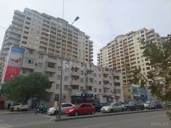Продаётся 4-комн. новостройка 216 м², м. Гянджлик, photo 1 from 19