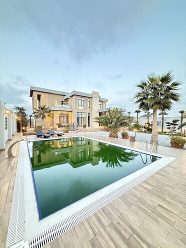 7 otaqlı həyət evi/bağ evi - Mərdəkan q. - 550 m² (1)