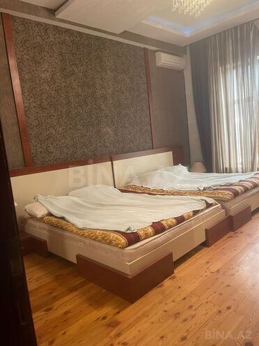 5 otaqlı həyət evi/bağ evi - Mərdəkan q. - 320 m² (25)