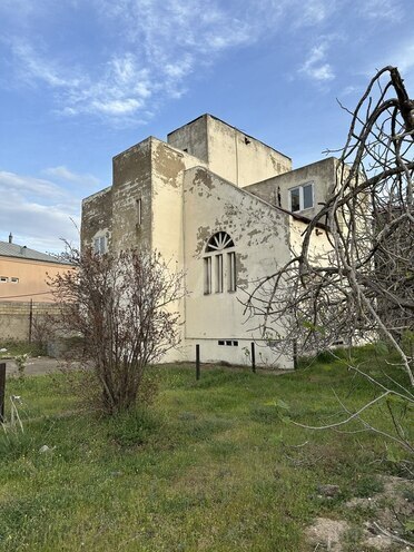 5 otaqlı həyət evi/bağ evi - Novxanı q. - 250 m² (1)
