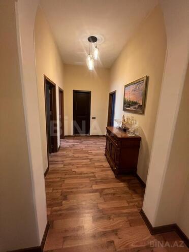 4 otaqlı həyət evi/bağ evi - Türkan q. - 218 m² (19)
