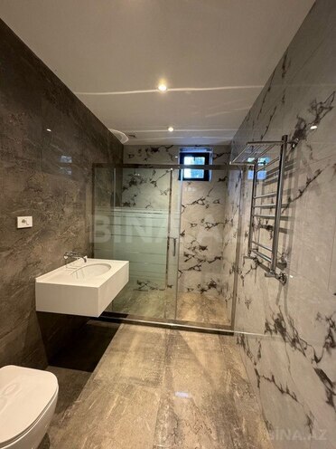 5-комн. дом/дача - пос. Бильгях - 350 м² (25)