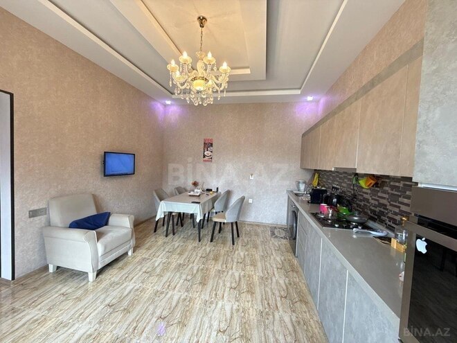 4 otaqlı həyət evi/bağ evi - Mərdəkan q. - 240 m² (21)