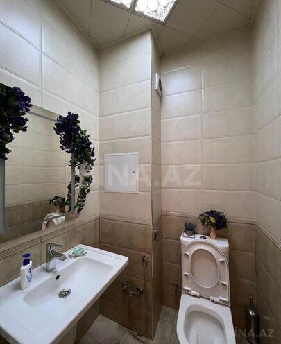 3-комн. новостройка - м. 8 ноября - 127 м² (9)