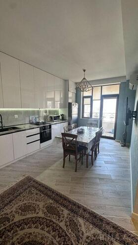 3 otaqlı yeni tikili - 8 Noyabr m. - 135 m² (9)