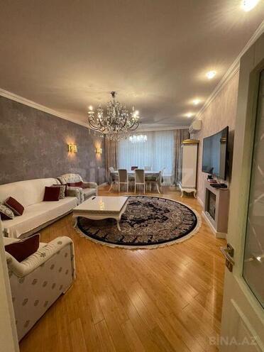 Продаётся 4-комн. новостройка 167 м², м. 8 ноября, photo 1 from 17
