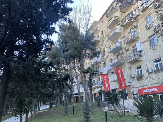 2-комн. вторичка - м. Ичеришехер - 60 м² (1)
