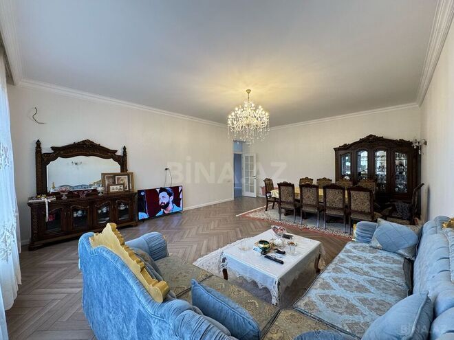 Satılır 9 otaqlı həyət evi/bağ evi 600 m², Badamdar q., photo 5 from 28