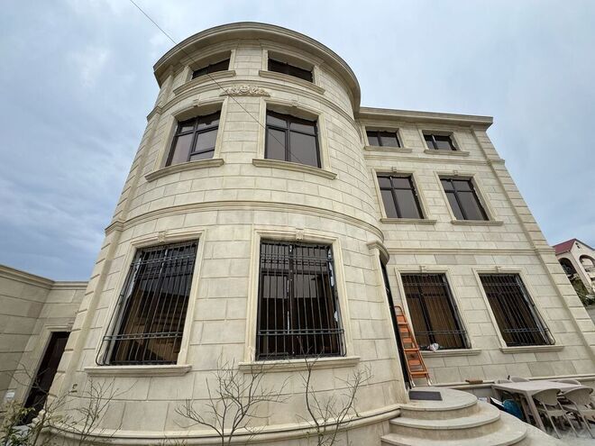 Satılır 9 otaqlı həyət evi/bağ evi 600 m², Badamdar q., photo 1 from 28