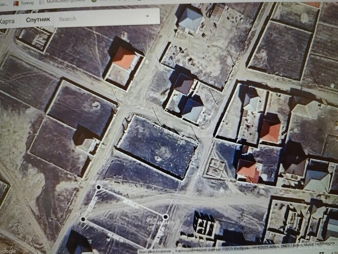 1 otaqlı həyət evi/bağ evi - Atyalı q. - 1100 m² (2)