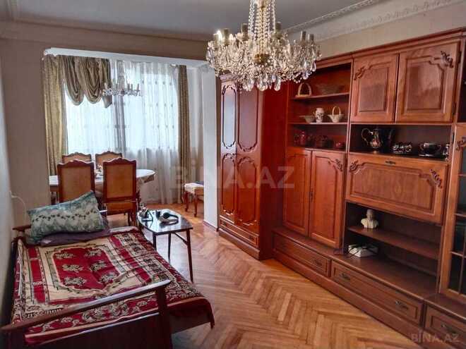 3 otaqlı köhnə tikili - Elmlər Akademiyası m. - 75 m² (7)