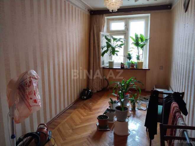 3 otaqlı köhnə tikili - Elmlər Akademiyası m. - 75 m² (6)