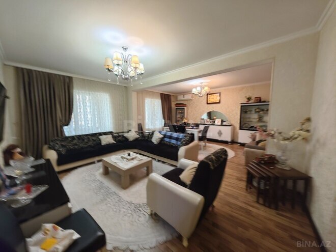 Satılır 5 otaqlı köhnə tikili 120 m², Bakıxanov q., photo 1 from 18