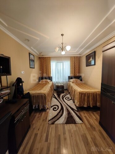 Satılır 5 otaqlı köhnə tikili 120 m², Bakıxanov q., photo 9 from 18