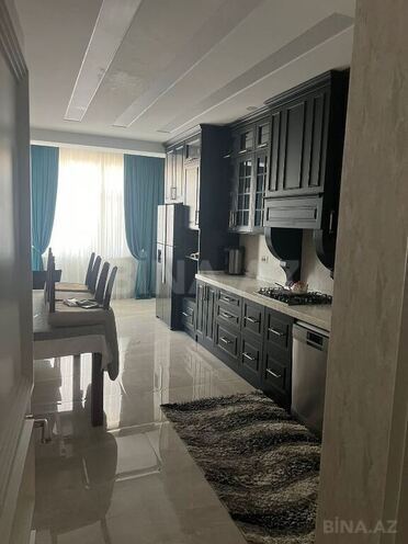 3-комн. новостройка - Бинагадинский р. - 146 м² (12)