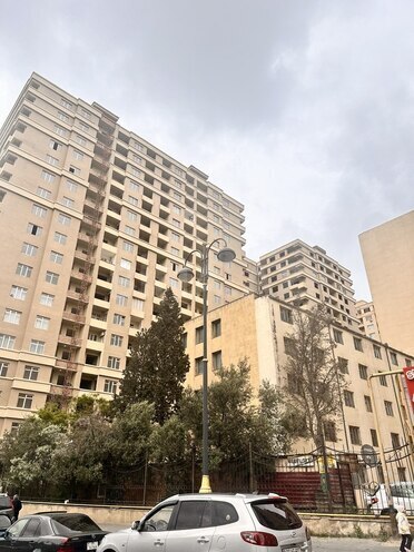 3 otaqlı yeni tikili - Elmlər Akademiyası m. - 141 m² (9)