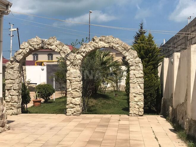 4 otaqlı həyət evi/bağ evi - Şüvəlan q. - 200 m² (7)