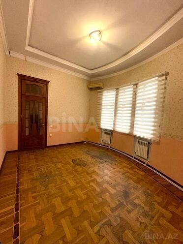 Satılır 16 otaqlı həyət evi/bağ evi 1 200 m², Gənclik m., photo 9 from 26