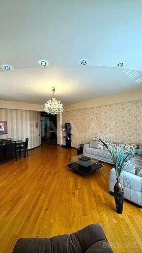 3 otaqlı yeni tikili - Elmlər Akademiyası m. - 155 m² (6)