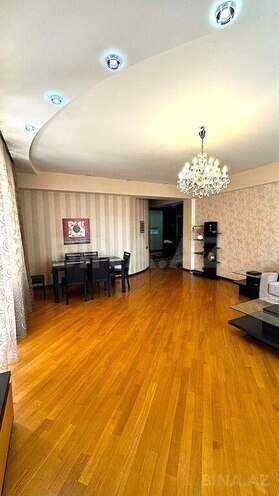 3 otaqlı yeni tikili - Elmlər Akademiyası m. - 155 m² (9)
